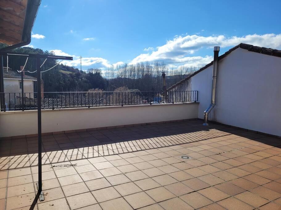 Casa Julio, Bonita Casa Comoda Y Espaciosa, Totalmente Reformada Con Terraza Y Jardin Privado Рьесу Экстерьер фото